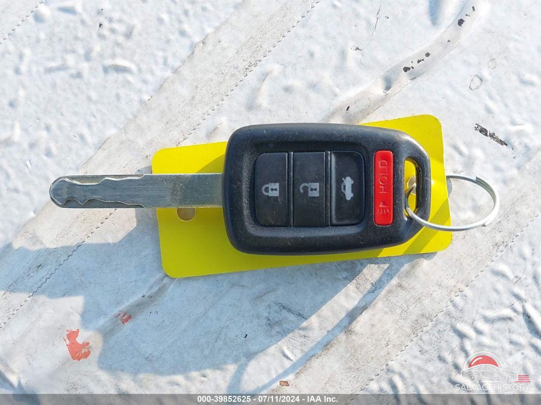 1HGCR2F38DA069679 2013 HONDA ACCORD photo no. 11