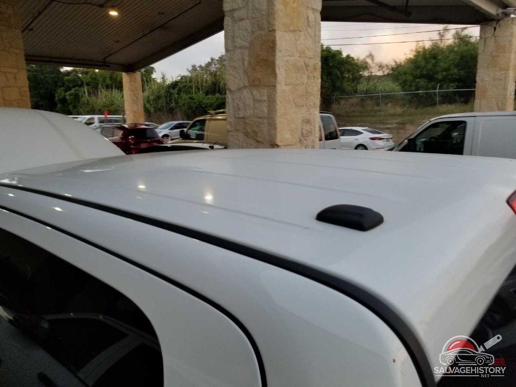 1C6RR7KT5KS729364 2019 RAM 1500 CLASSIC photo no. 10