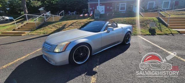 1G6YV34AX55603706 2005 CADILLAC XLR photo no. 2