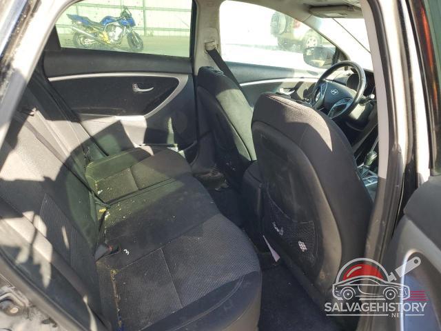 KMHD35LHXGU265210 2016 HYUNDAI ELANTRA photo no. 10