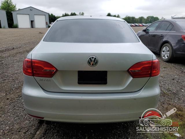 3VW2K7AJ2EM252983 2014 VOLKSWAGEN JETTA photo no. 6