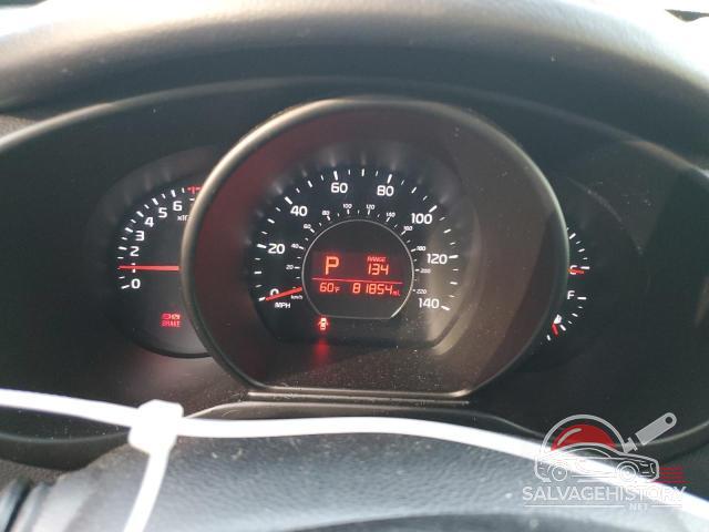 KNDJP3A52G7350050 2016 KIA SOUL photo no. 9