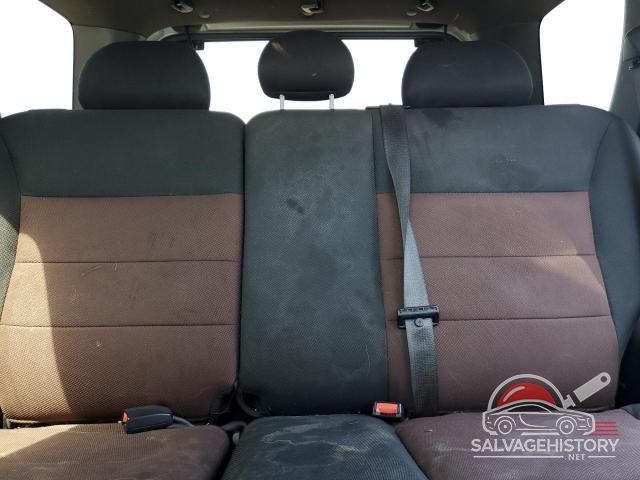 1FMCU03Z48KA10358 2008 FORD ESCAPE photo no. 10