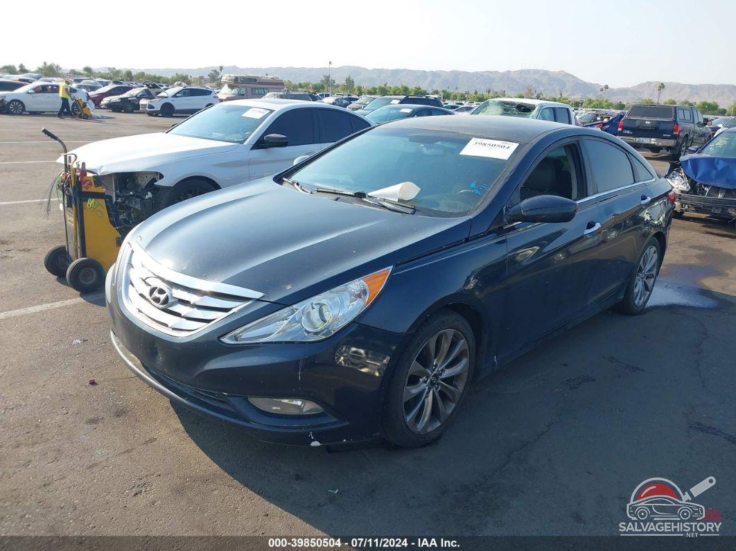 5NPEC4AC4DH611980 2013 HYUNDAI SONATA photo no. 2