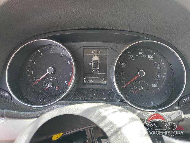 1VWAT7A33GC039748 2016 VOLKSWAGEN PASSAT photo no. 9