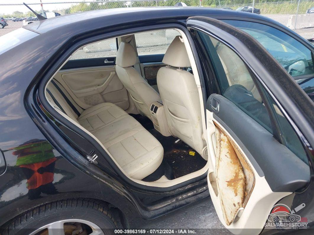 3VWRX7AJ0AM134649 2010 VOLKSWAGEN JETTA photo no. 8
