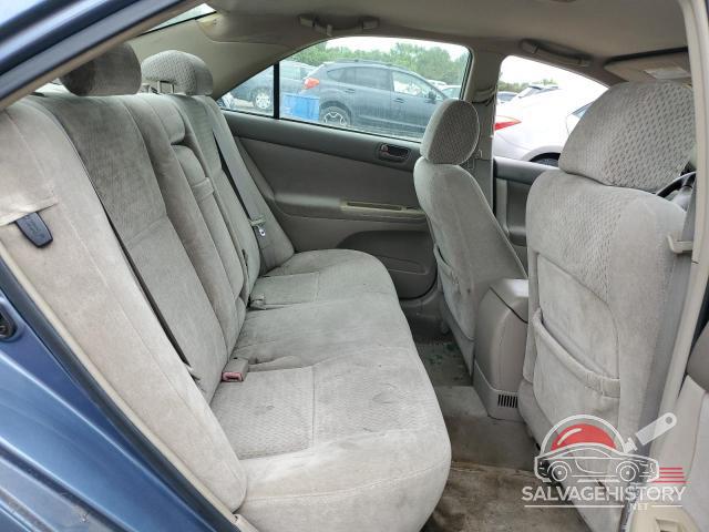 4T1BE32K44U881970 2004 TOYOTA CAMRY photo no. 10