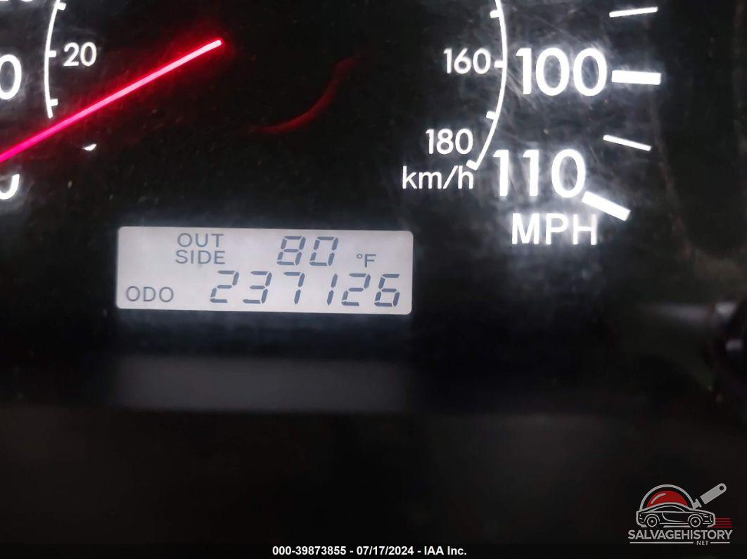 1NXBR32E68Z021881 2008 TOYOTA COROLLA photo no. 7