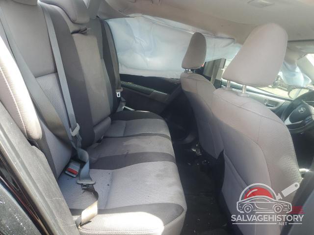 5YFBURHE4KP906646 2019 TOYOTA COROLLA photo no. 10