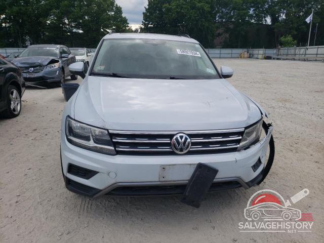 3VV2B7AX0JM149466 2018 VOLKSWAGEN TIGUAN photo no. 5