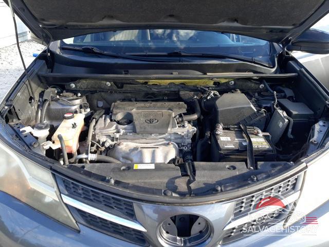 JTMBFREV1FD173379 2015 TOYOTA RAV4 photo no. 12