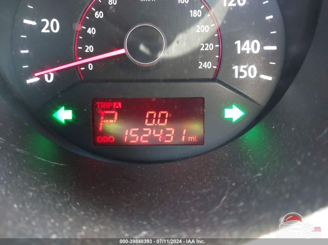 5XYKTCA13BG024928 2011 KIA SORENTO photo no. 7