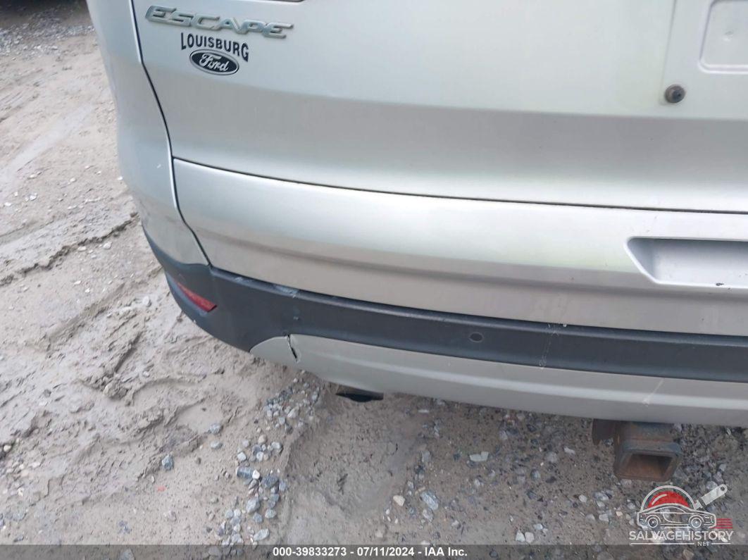 1FMCU9HD9JUB24951 2018 FORD ESCAPE photo no. 6
