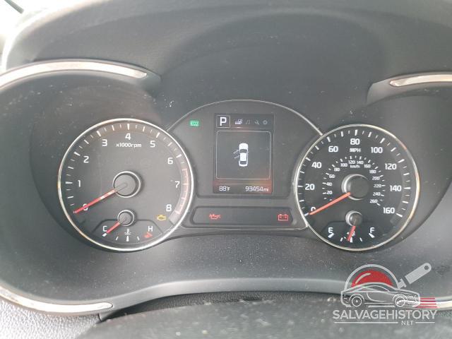 3KPFL4A72JE199047 2018 KIA FORTE photo no. 9
