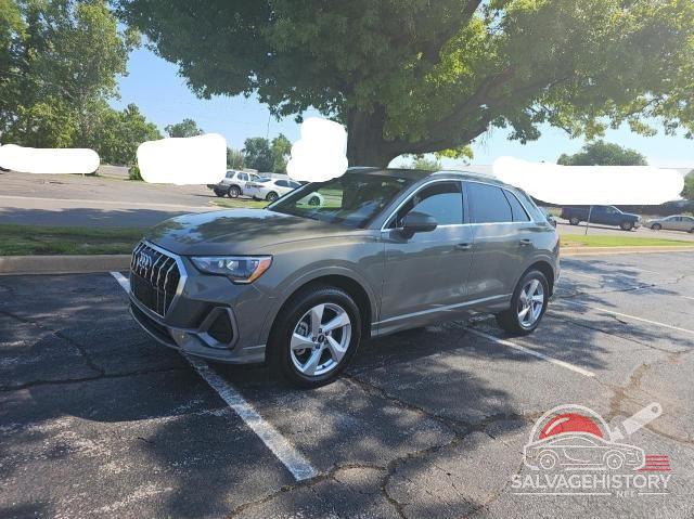 WA1AUCF36M1059429 2021 AUDI Q3 photo no. 2