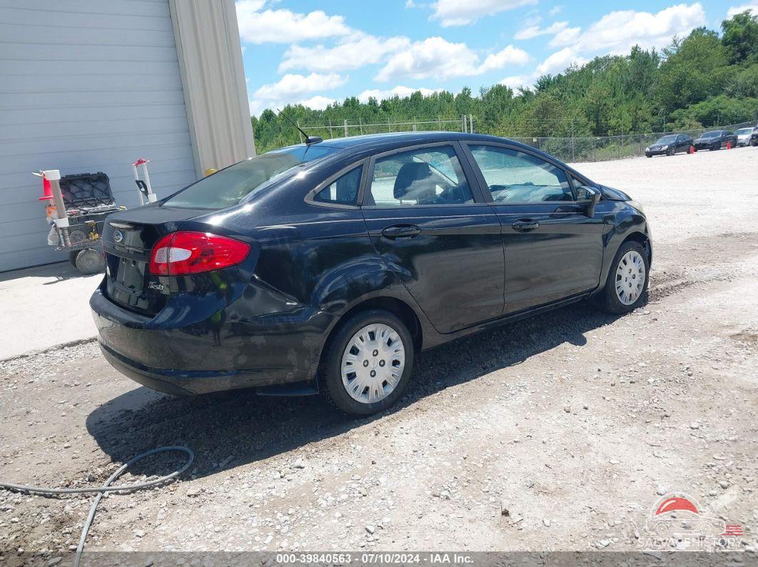 3FADP4AJ1DM174891 2013 FORD FIESTA photo no. 4