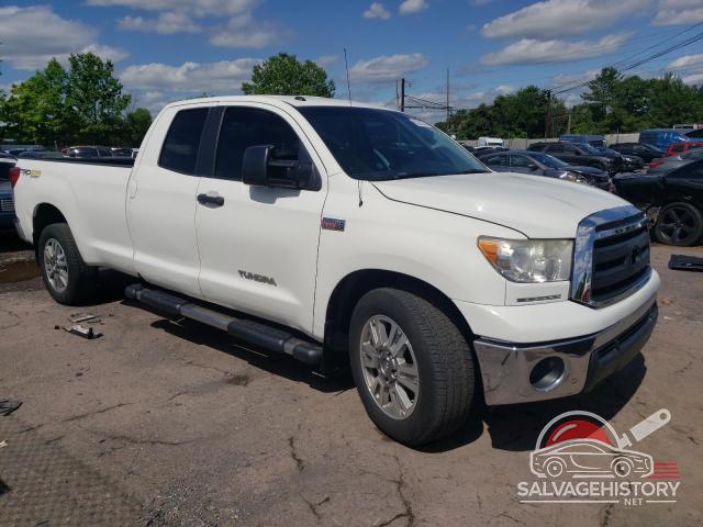 5TFCY5F12AX009522 2010 TOYOTA TUNDRA photo no. 4