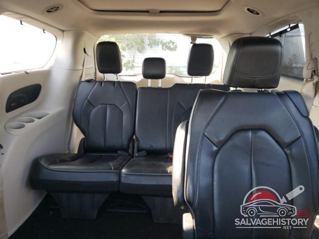 2C4RC1GG8JR292253 2018 CHRYSLER PACIFICA photo no. 10