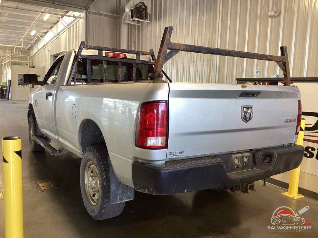 3C6LR5AT5HG621869 2017 RAM 2500 photo no. 10