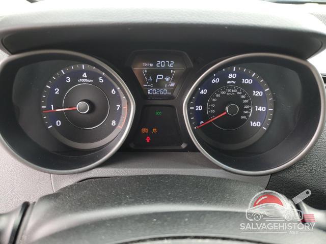 5NPDH4AE2GH774050 2016 HYUNDAI ELANTRA SE photo no. 9