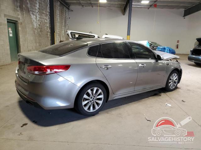 5XXGU4L35GG094370 2016 KIA OPTIMA photo no. 3