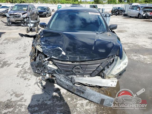 1N4AL3AP1GC253559 2016 NISSAN ALTIMA photo no. 5