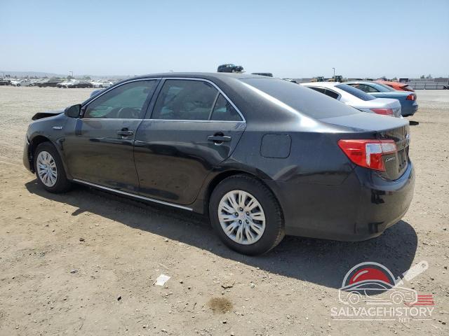 4T1BD1FK2CU013756 2012 TOYOTA CAMRY photo no. 2