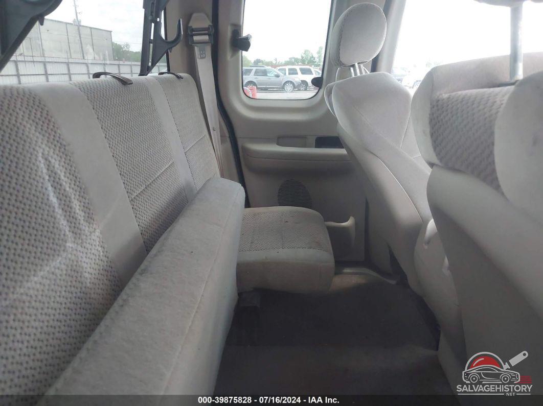 1FTZX17211KA51223 2001 FORD F150 photo no. 8