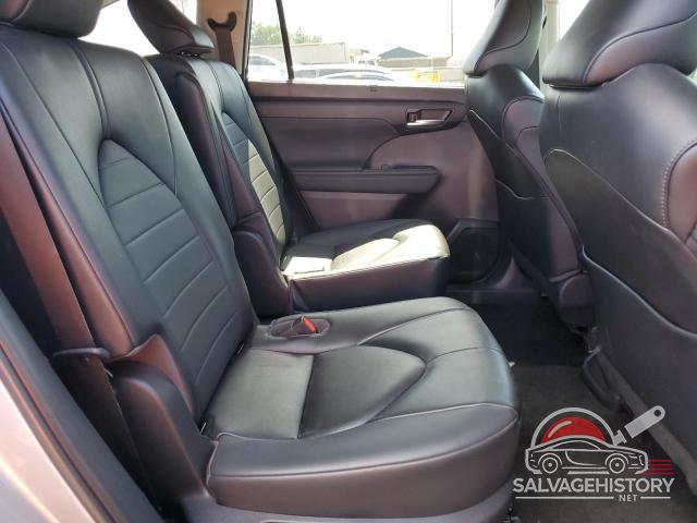 5TDKDRBH3PS028578 2023 TOYOTA HIGHLANDER photo no. 11