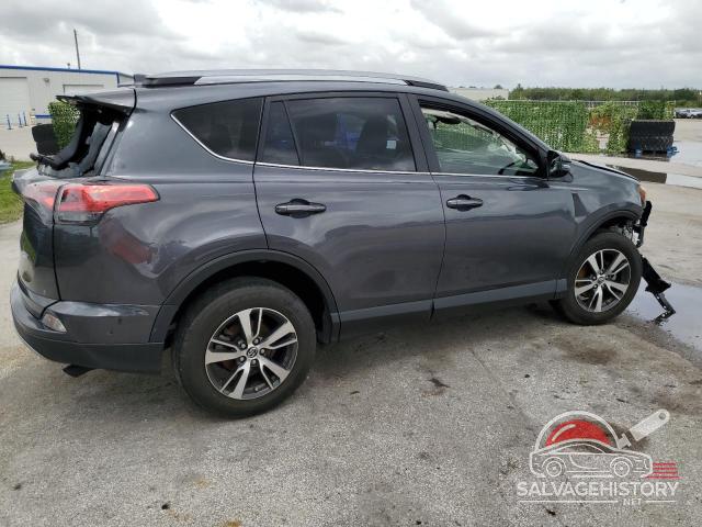 JTMWFREV5JD133087 2018 TOYOTA RAV4 photo no. 3