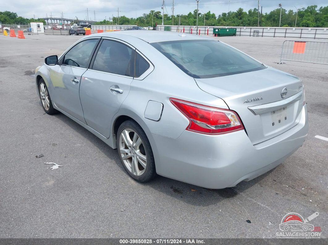 1N4BL3AP3DC103890 2013 NISSAN ALTIMA photo no. 3
