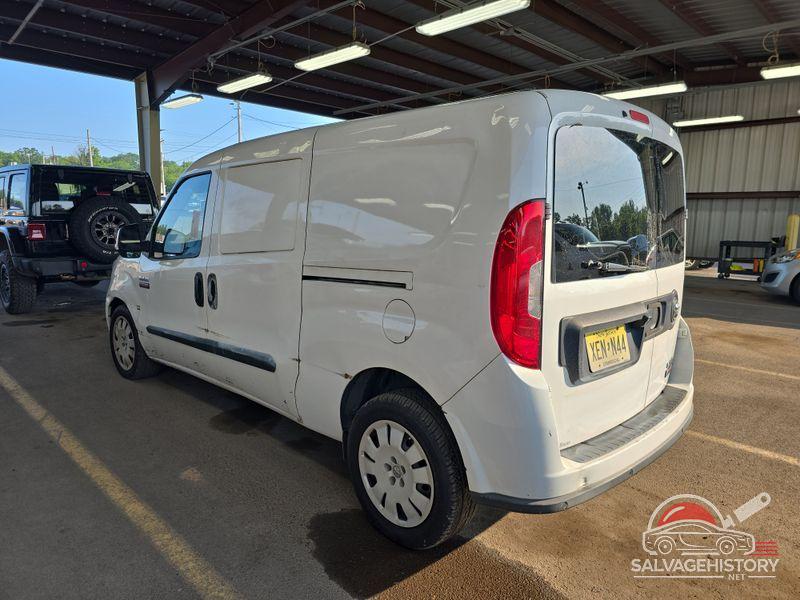 ZFBERFBT2G6B98518 2016 RAM PROMASTER CITY photo no. 3