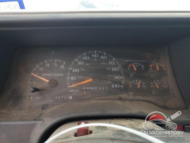 3GNEC16R4XG246944 1999 CHEVROLET SUBURBAN photo no. 9