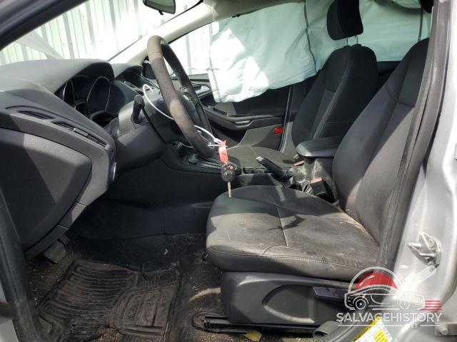 1FADP3K26FL364949 2015 FORD FOCUS photo no. 7