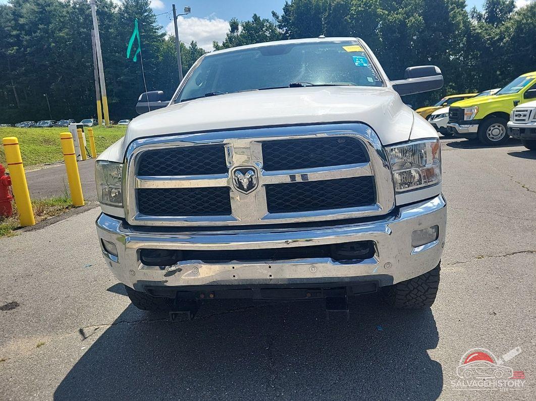 3C6UR5DL2JG356396 2018 RAM 2500 photo no. 6