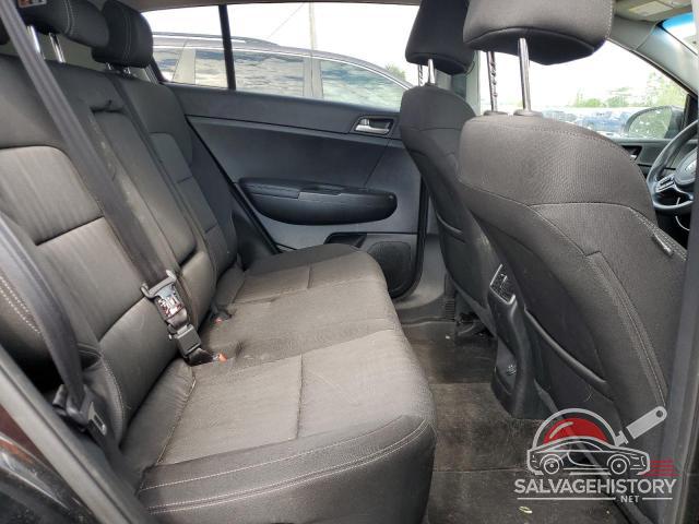 KNDPMCAC3H7261185 2017 KIA SPORTAGE photo no. 11