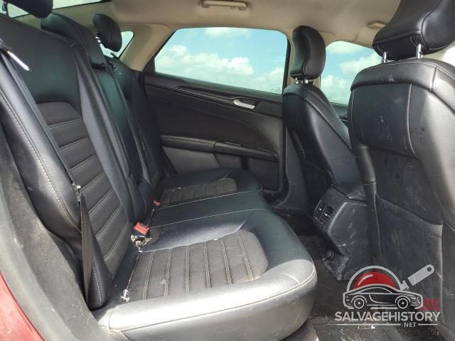 3FA6P0HDXJR240256 2018 FORD FUSION photo no. 10