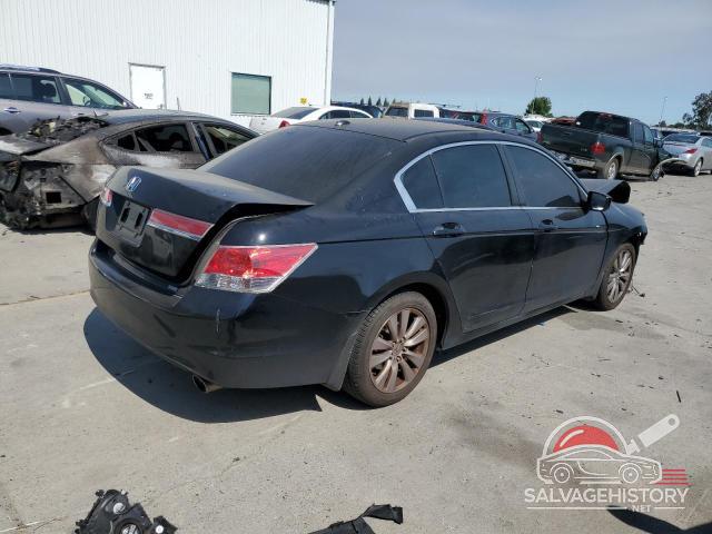 1HGCP2F80BA152408 2011 HONDA ACCORD photo no. 3