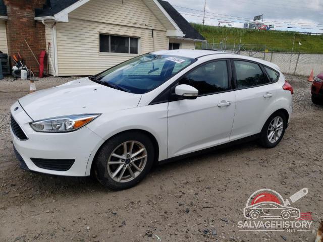 1FADP3K24GL255245 2016 FORD FOCUS photo no. 17