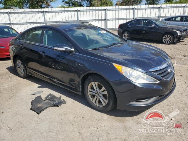 5NPEB4AC1EH895623 2014 HYUNDAI SONATA photo no. 4