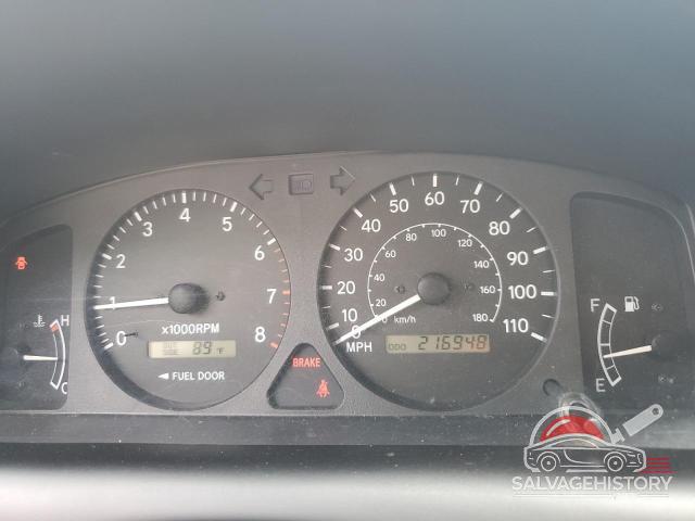 2T1BR12E82C533204 2002 TOYOTA COROLLA photo no. 9