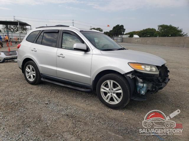 5XYZK4AG9CG100469 2012 HYUNDAI SANTA FE photo no. 4