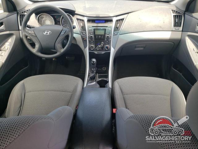 5NPEB4AC4BH196837 2011 HYUNDAI SONATA photo no. 8