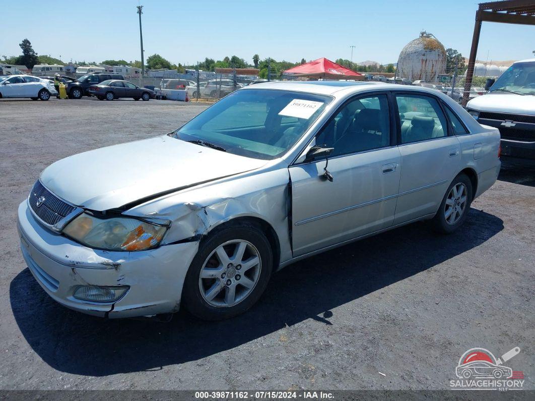 4T1BF28B21U117948 2001 TOYOTA AVALON photo no. 2