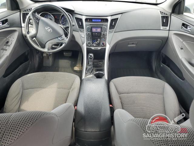 5NPEB4AC7BH202078 2011 HYUNDAI SONATA photo no. 8