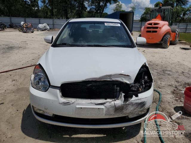 KMHCN3AC8BU201208 2011 HYUNDAI ACCENT photo no. 5