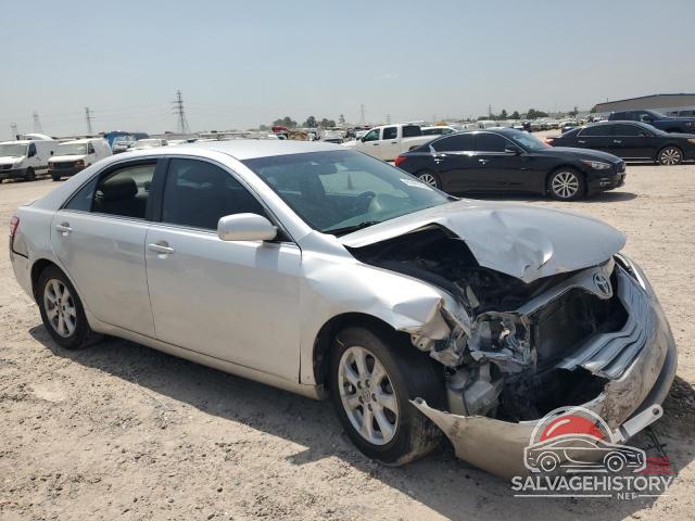 4T1BF3EK8BU165787 2011 TOYOTA CAMRY photo no. 4