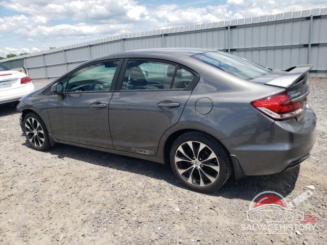 2HGFB6E55DH702975 2013 HONDA CIVIC photo no. 2