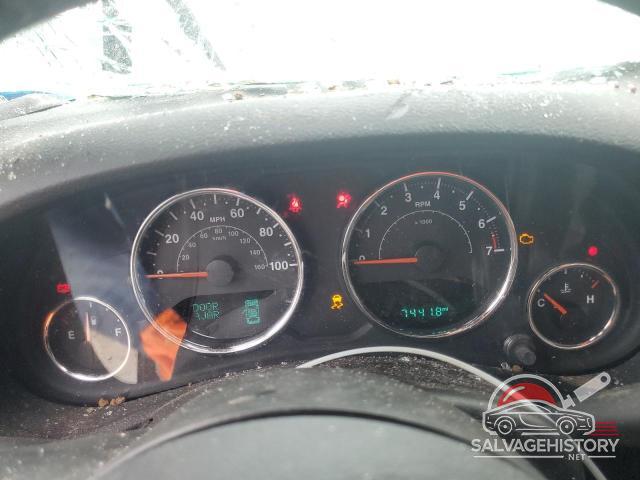 1C4BJWDG7JL895261 2018 JEEP WRANGLER photo no. 9