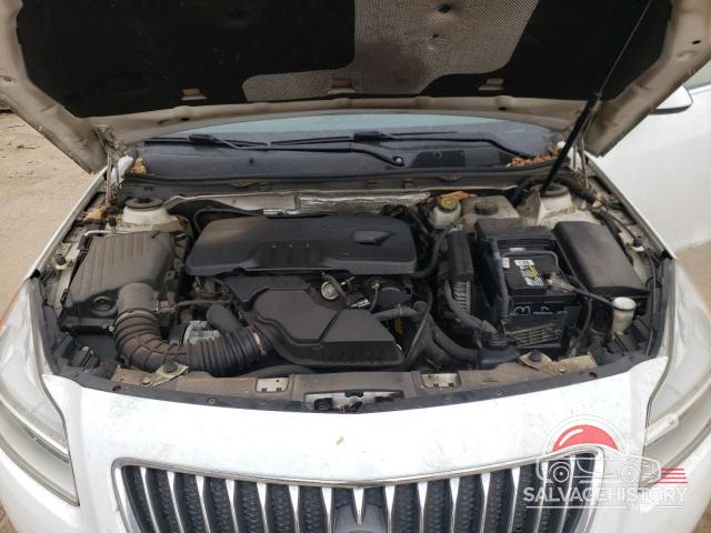 W04GS5EC4B1017545 2011 BUICK REGAL photo no. 11